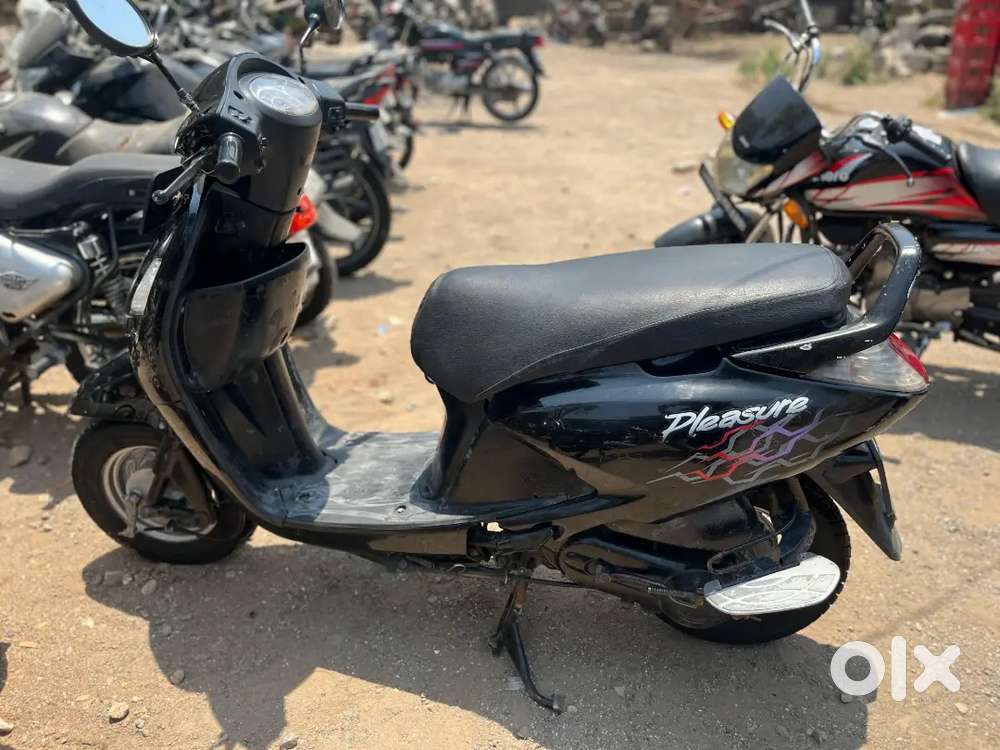 hero pleasure 2010 model verry good condition