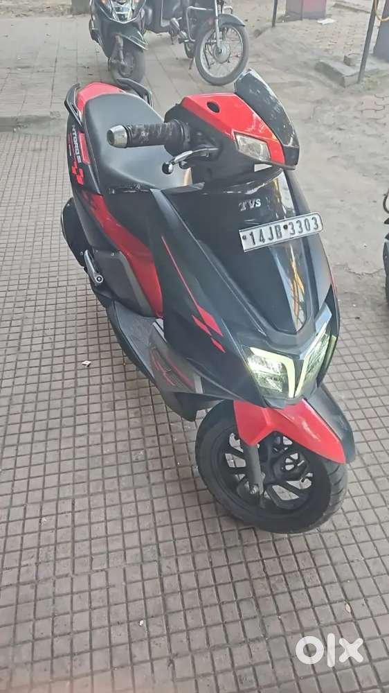 Good condition tvs Scooter