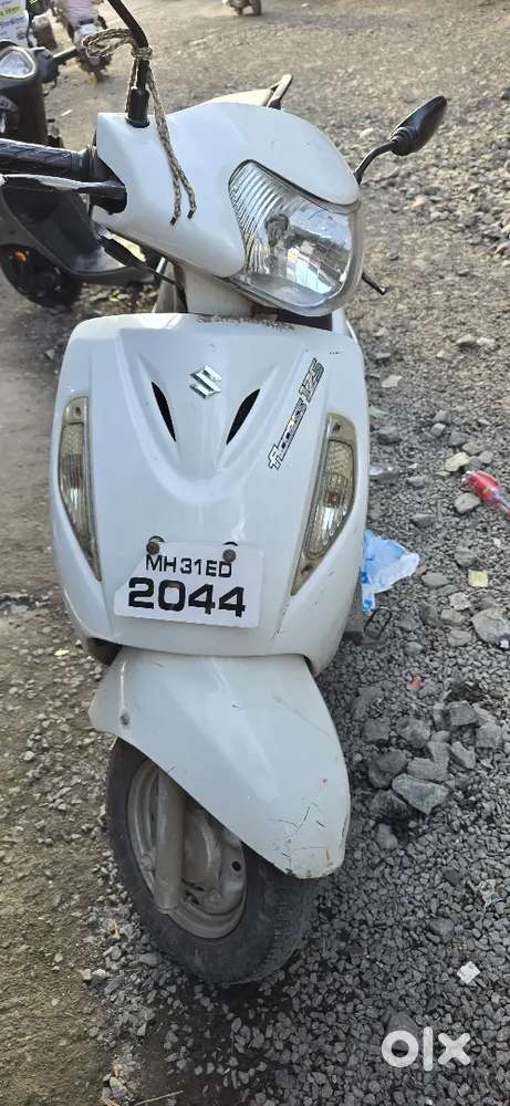 Single hand used