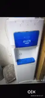 Water dispenser hot and cold water with small refrigerator