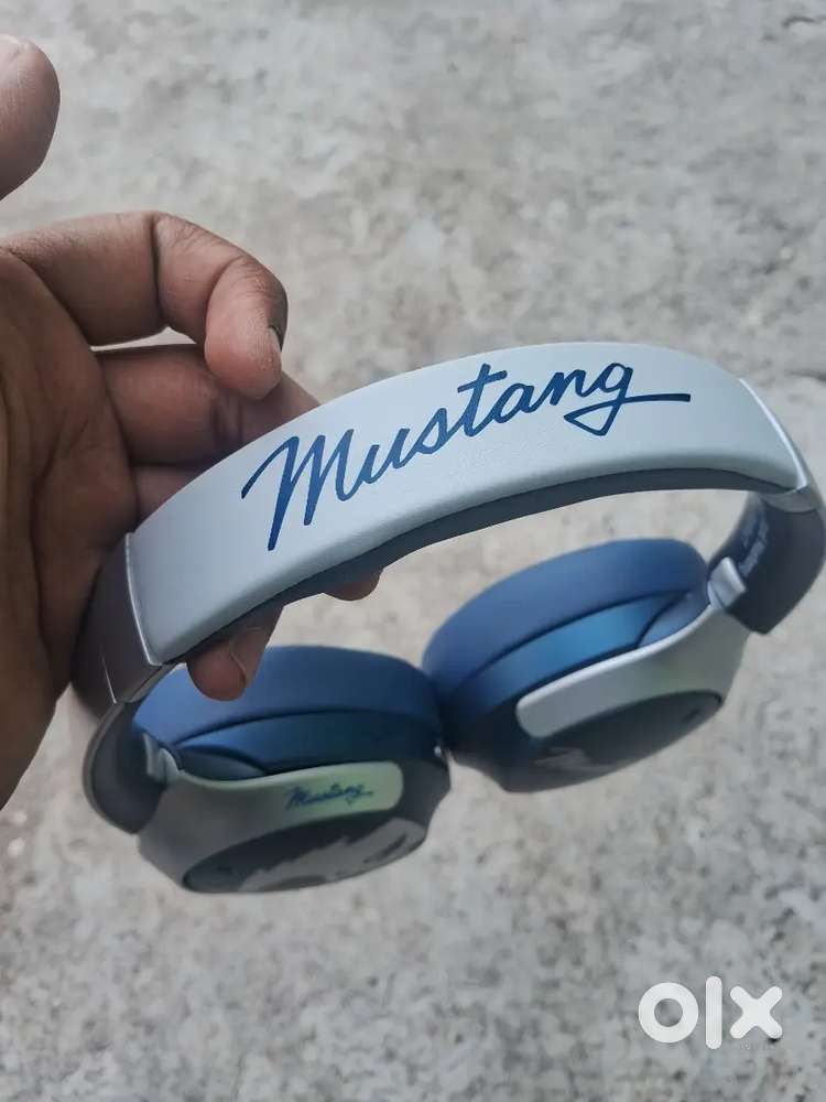 BOULT MUSTANG Q OVER EAR HEADPHONE