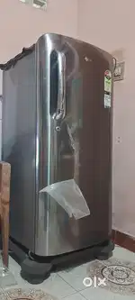 1year old fridge
