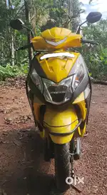 Honda Dio ( Yellow),single user