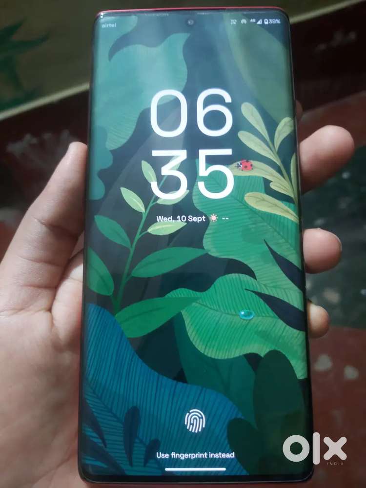 Moto g85 , 12/256 gb, curve display