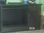 Computer table