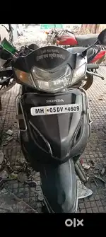good condition all paper clear self start new tyre