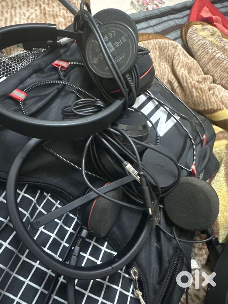 Wanna sell brand new jabra headsets .USB B AND C