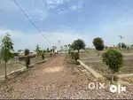 Metro station se 900 Meetar ki duri par plot