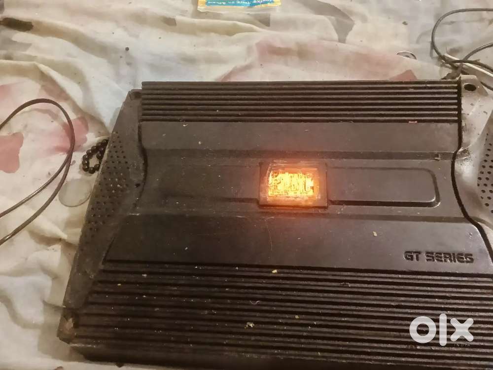 JBL 4 CHANAL AMPLIFIER GT SERIES