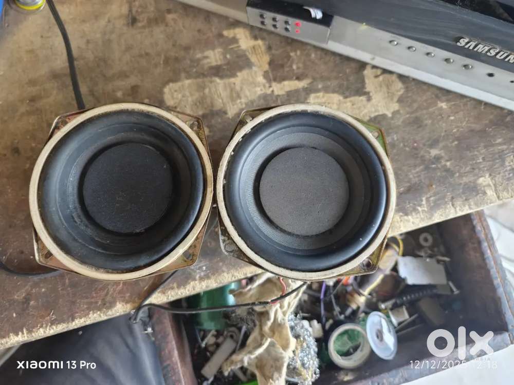 4 inch heavy duty double magnet good working condition subwoofer .
