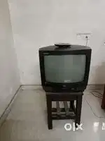 LG  CRT  TV  (20 inch)