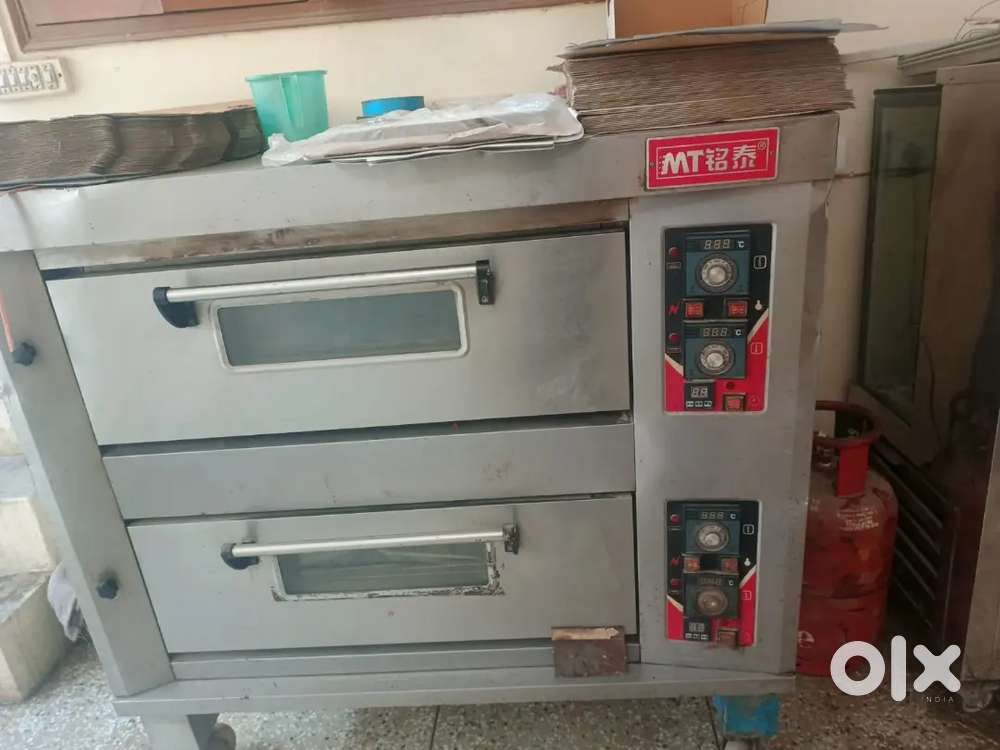 2 Deck gas Oven