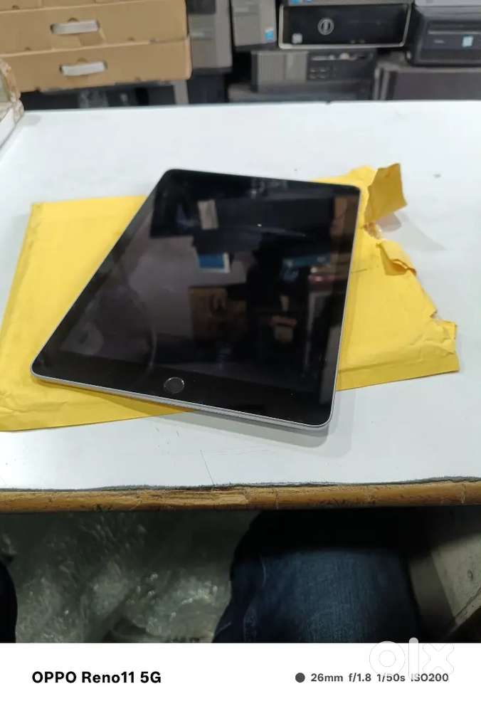 Apple tab ram 4 gb 32 gb