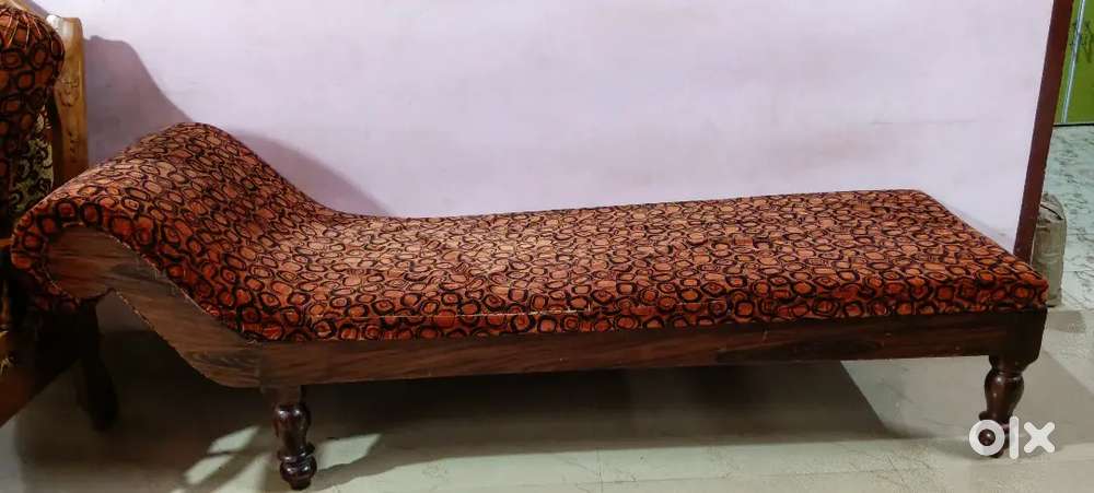 Diwan, sofa set with cover