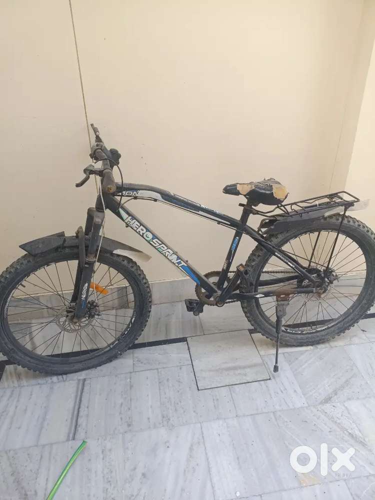 Full size medium size of tyres