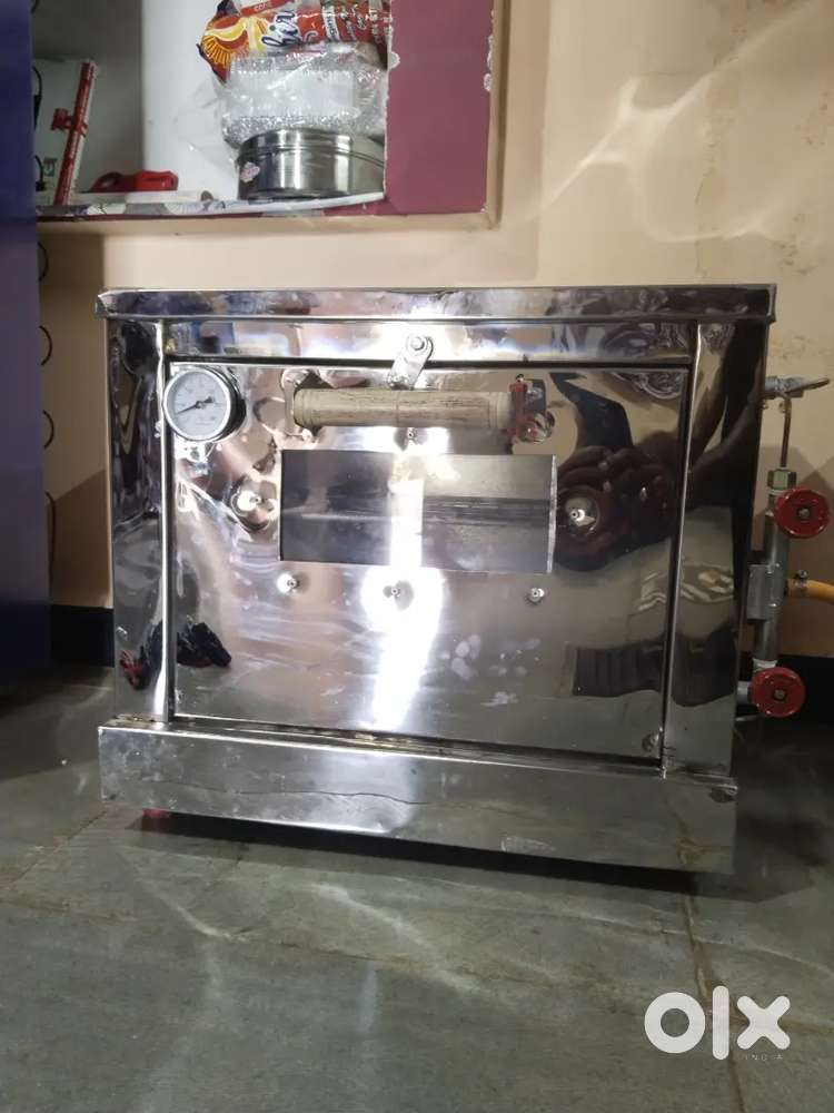 Gass Pizza Oven commercial