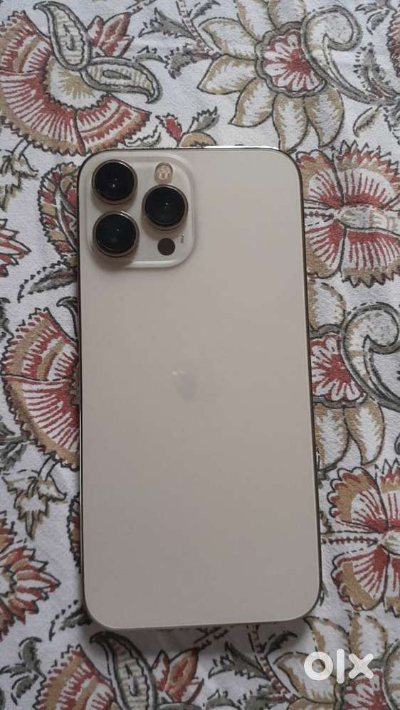 13pro max gold limited edition mint condition 76 battery health all ok