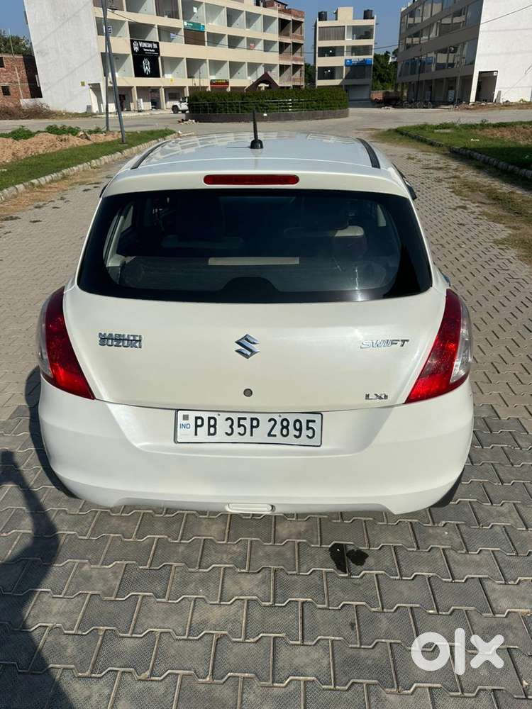 Maruti Suzuki Swift 1.2 VXI (O), 2012, Petrol