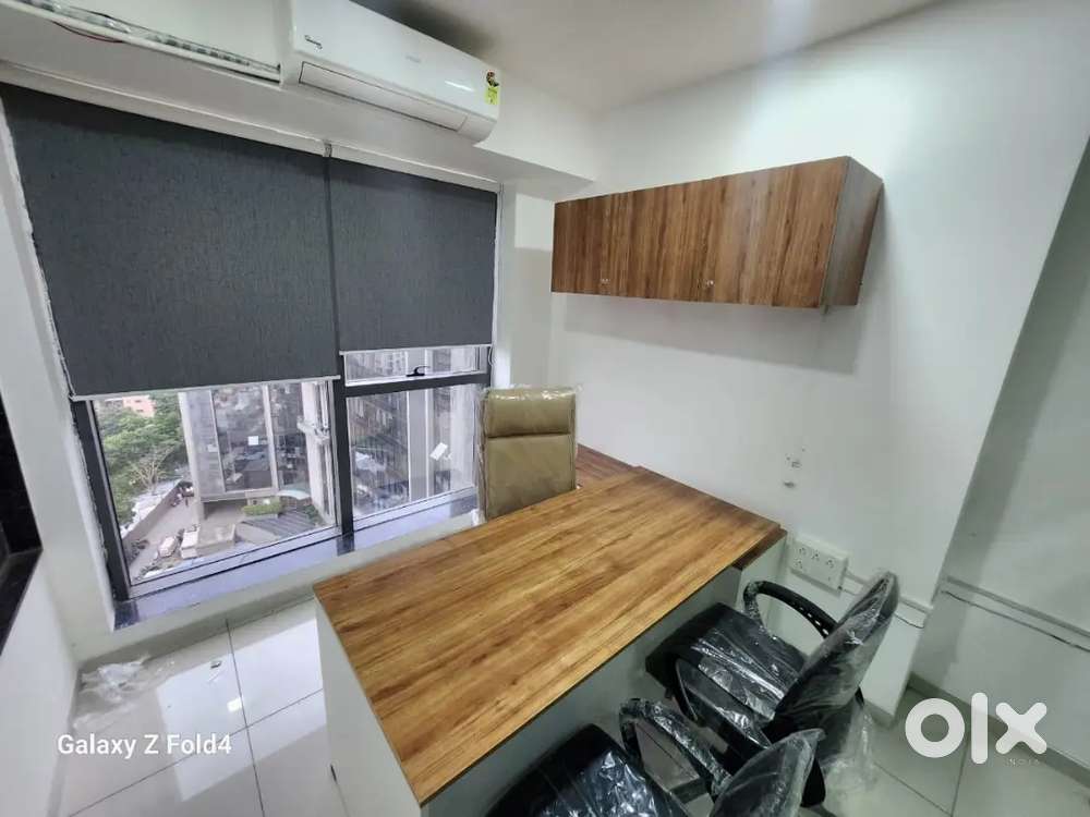 Office for rent in titanium heights