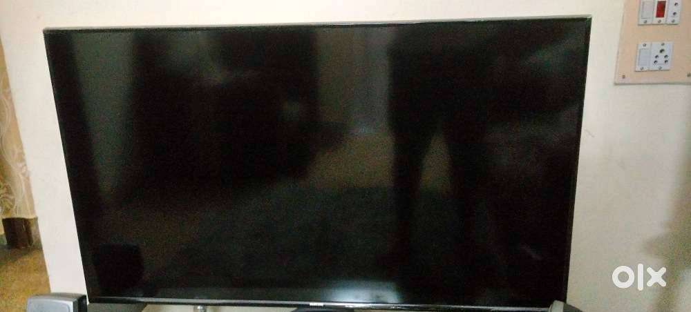 Smart 46 UHD Sony Bravia LED with hdmi, usb n advanced Back light tech