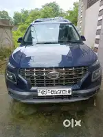 Hyundai Venue 2021 Petrol 15800 Km Driven