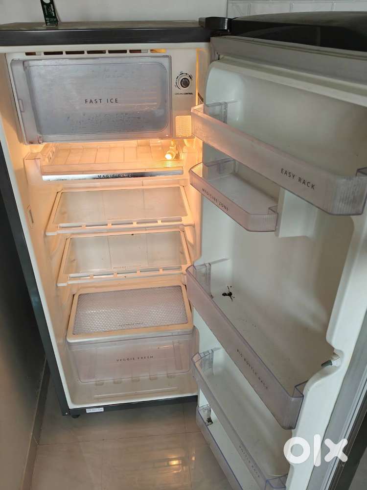 Whirlpool Icemagic Pro Single door refrigerator