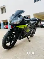 R15 v2 special edition black color smooth engine no problems