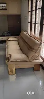 Less used sofa 2+3 and table combo offer