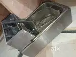 Cafe ka saman hai
