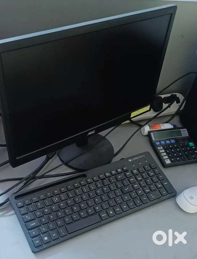 Working condition desktop to sell @ 5000