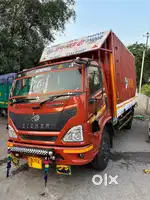 Eicher 2059 CNG 14 feet closed  body