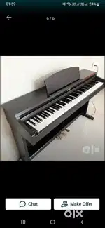 Yamaha clavinova  clp 711 Piano