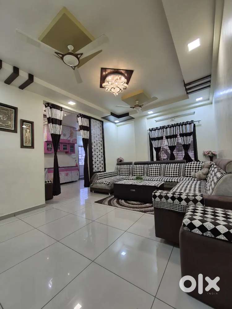 2BHK flate, semi furnished