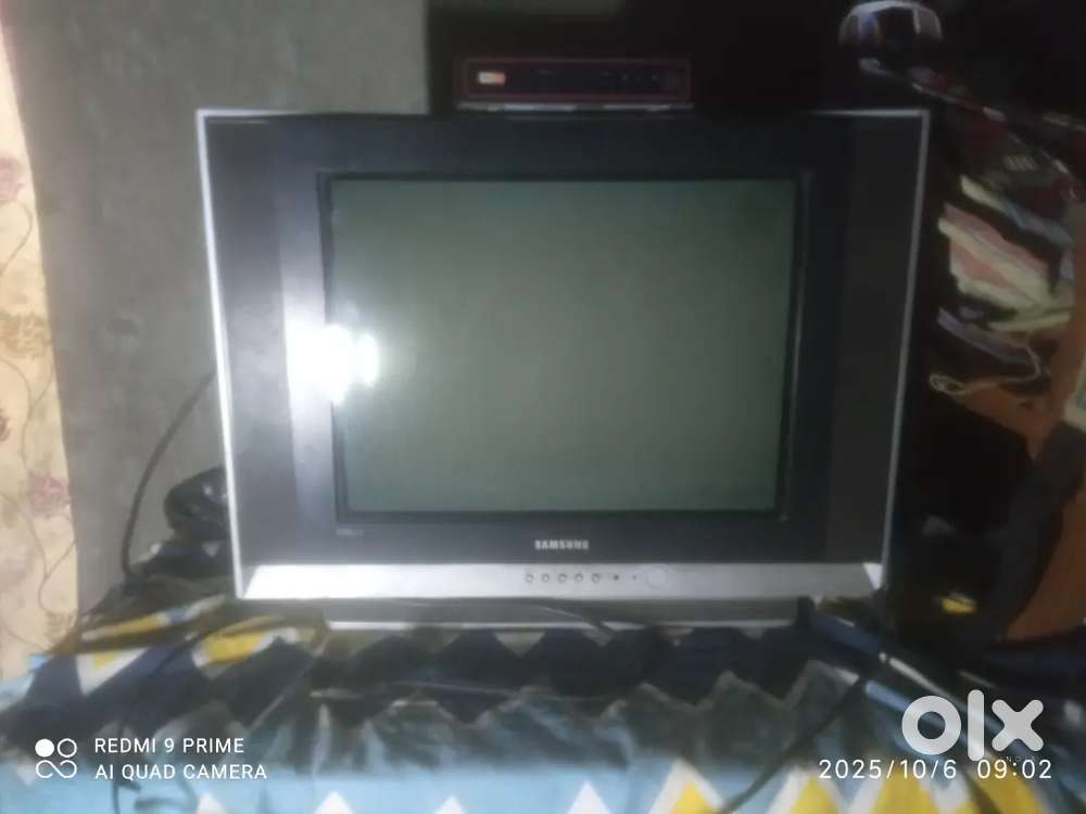Samsung TV 22 inch selling