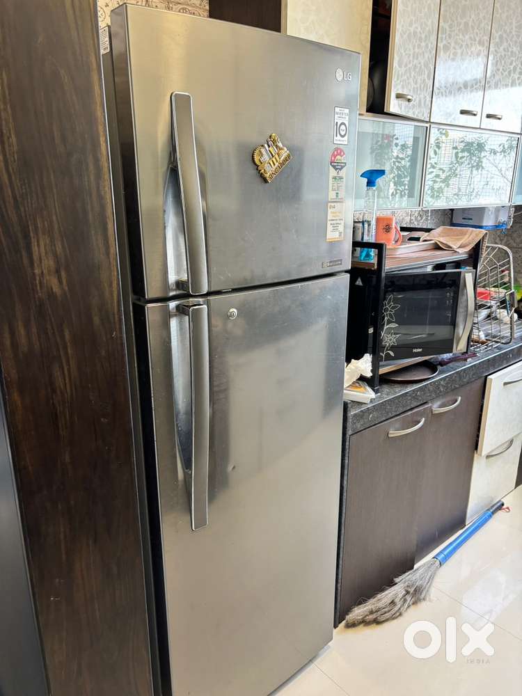 LG Inverter 360 L Fridge in excellent condition