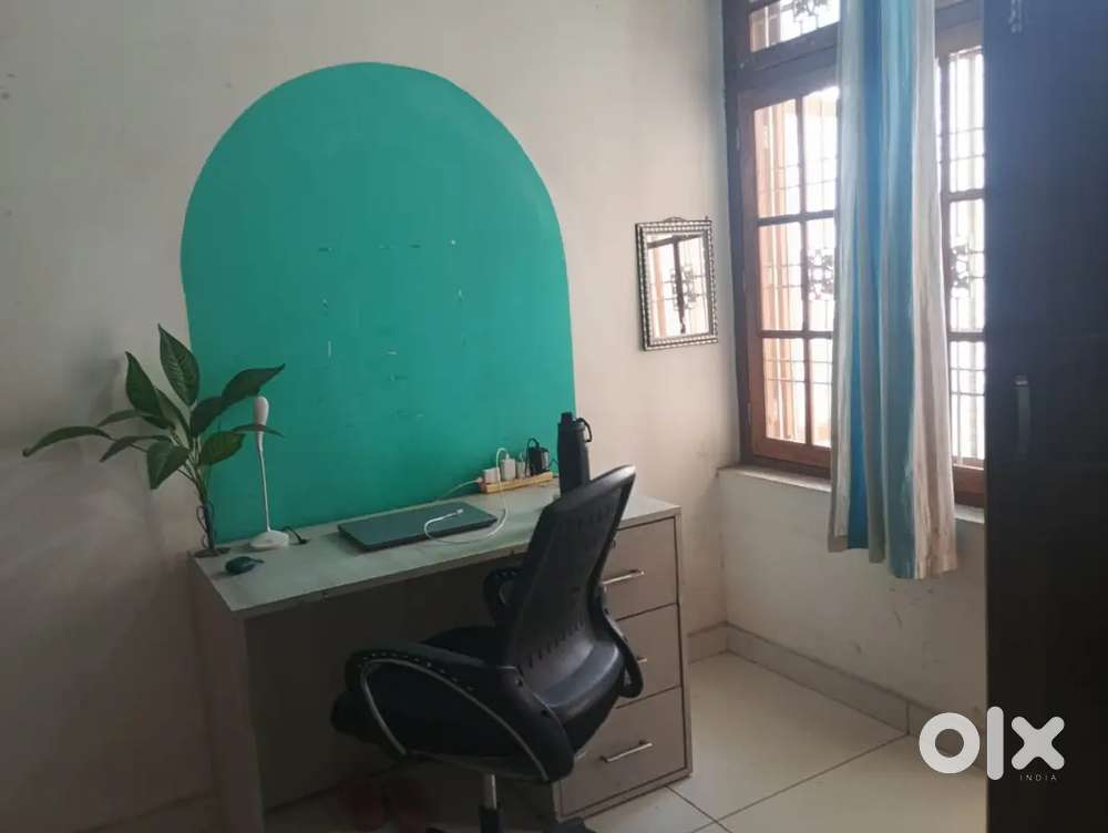 1 ROOM+ ATTACHED BATHROOM FOR RENT (NO KITCHEN)