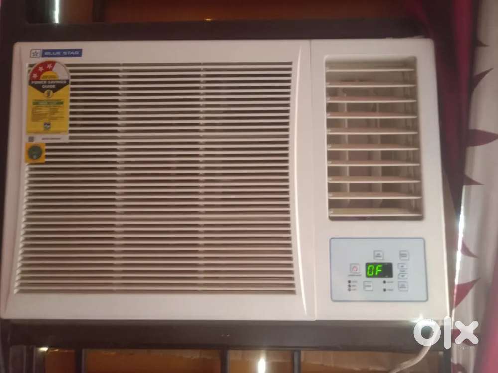 BLUE STAR AIR CONDITIONER (WINDOW)