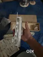 door closer