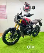 Triumph Scrambler 400 x. 1st Owner. Honda Royal Enfield Yamaha Yezdi