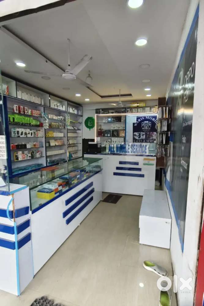 MOBILE SHOP FOR SALE