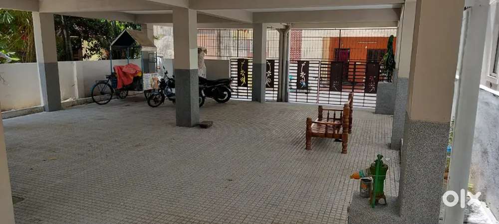 10 lacks velachery flat lease