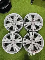 INNOVA CRYSTA 17 INCH ALLOY WHEELS (GOOD CONDITION)