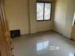 अर्जंट 2 BHK फ्लॅट विकणे आहे.