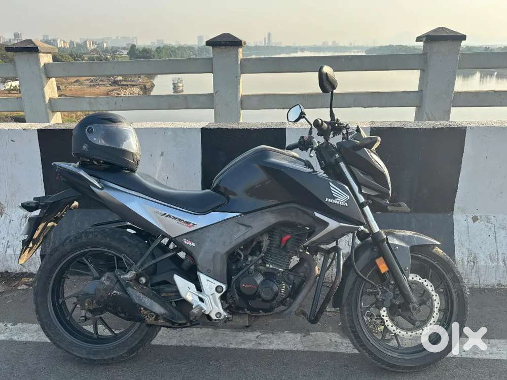 Honda Hornet CB160R