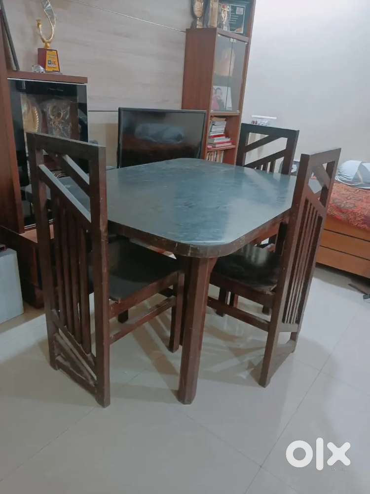 Beautiful Dinning Table