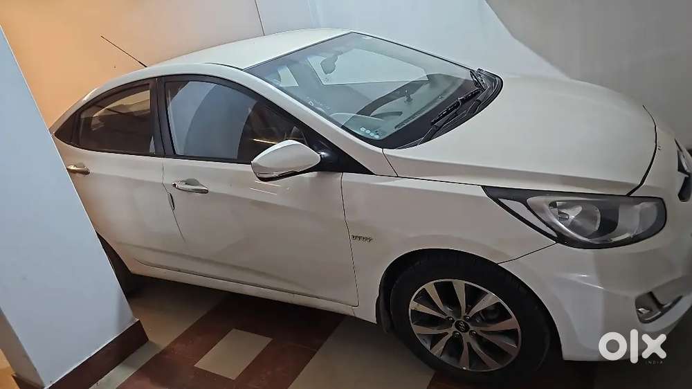 Hyundai Fluidic Verna 2014