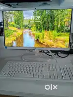 HP All-in-One Desktop – Like New  4 Months Warranty Left