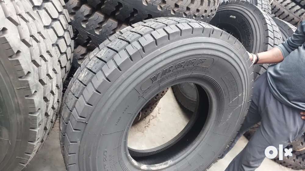 New china tyre 1000.20 YB 866  with tube flap