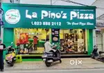 तत्काल आवश्यकता है @ LA PINOZ  STORE  में लड़की और लड़को की