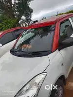 Red taxi drivers needed